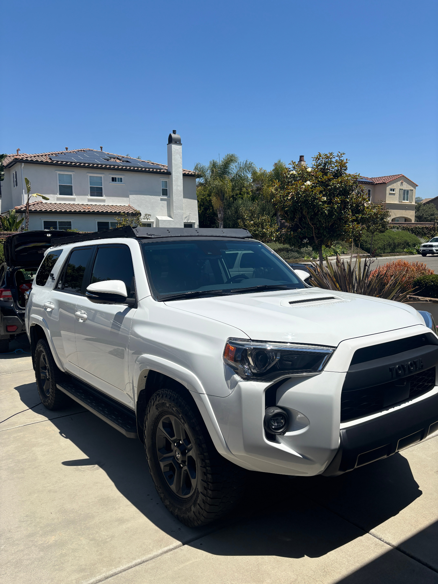White Toyota 4Runner ceramic coated by Mobile Detailing Glendale